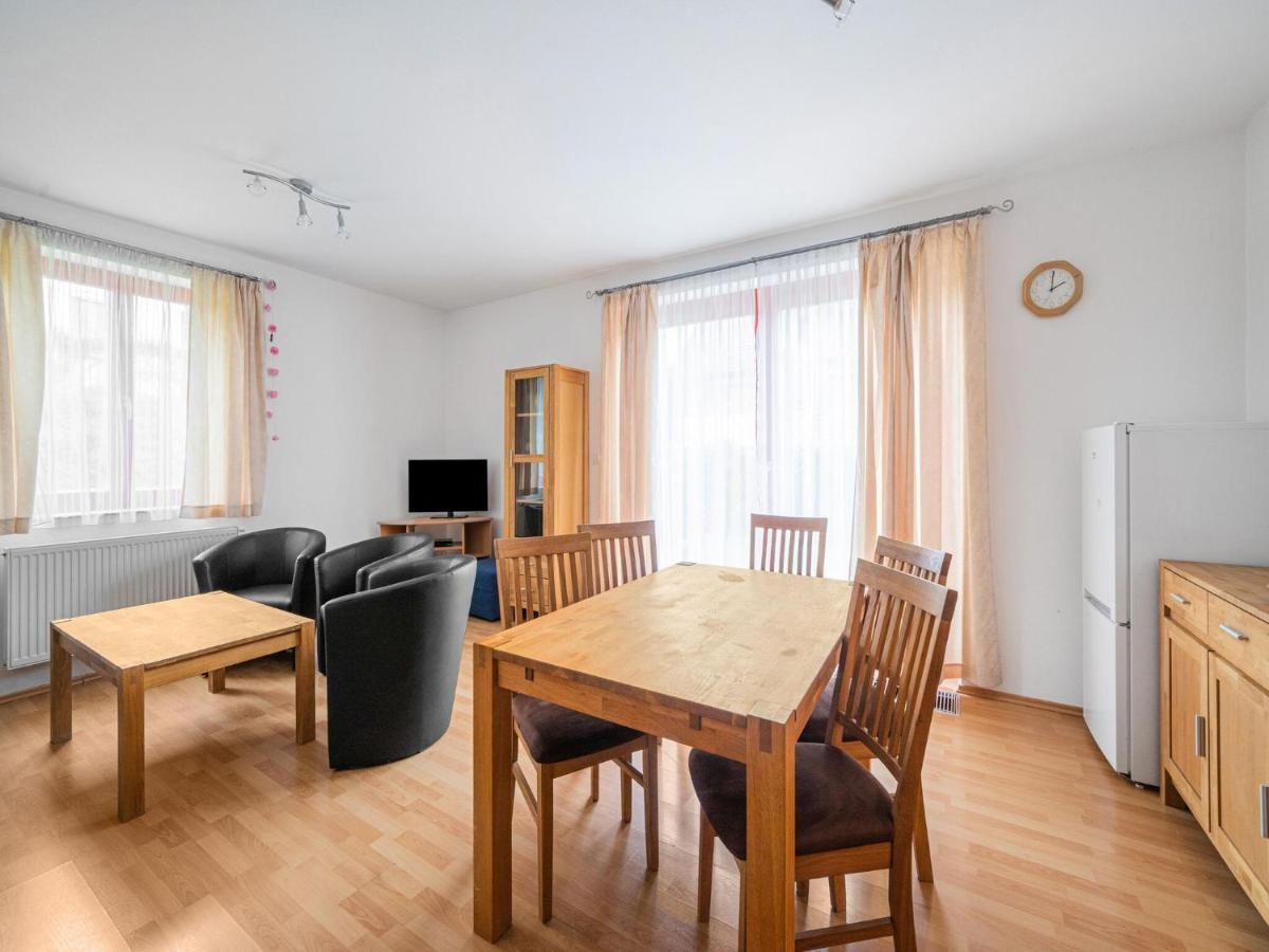 ליפנו נאד וויטאבו Comfortable Holiday Home In Lipno With Garden מראה חיצוני תמונה
