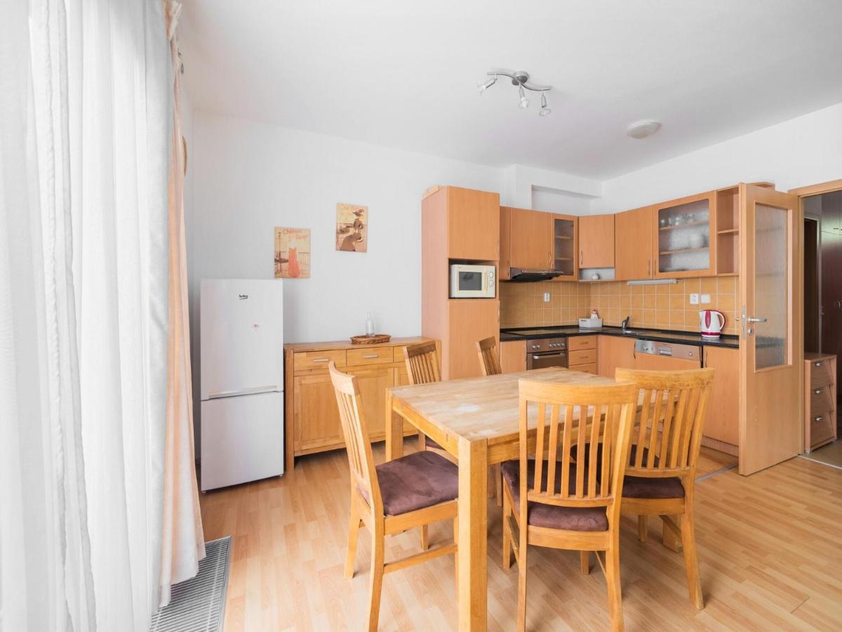 ליפנו נאד וויטאבו Comfortable Holiday Home In Lipno With Garden מראה חיצוני תמונה